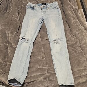 Lucky Brand Light Blue Distressed Skinny Jeans